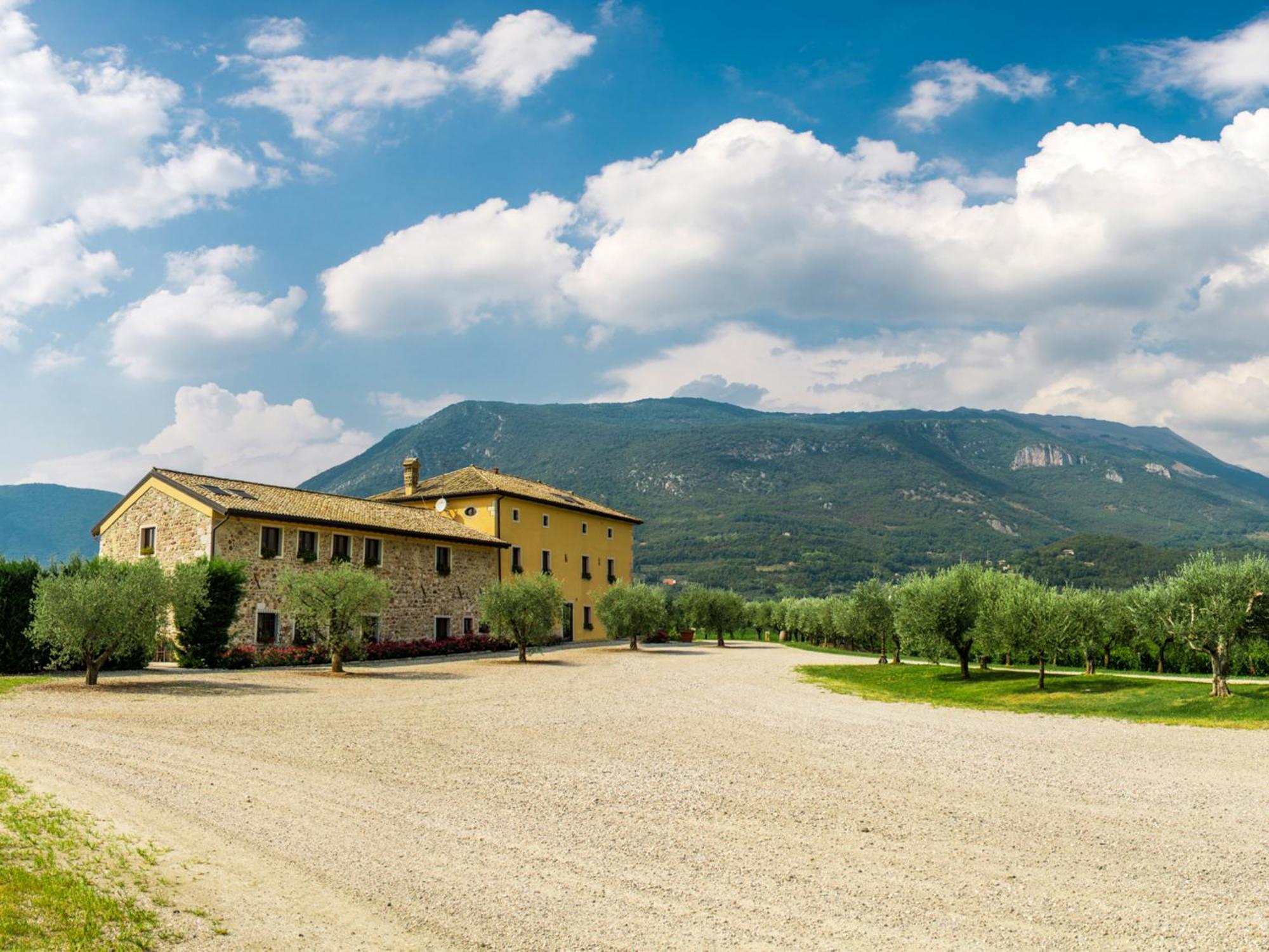Tenuta La Presa Caprino Veronese Luaran gambar